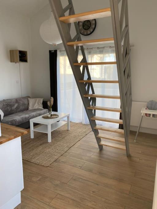 Logement Avec Mezzanine Tremblay-en-France Eksteriør billede